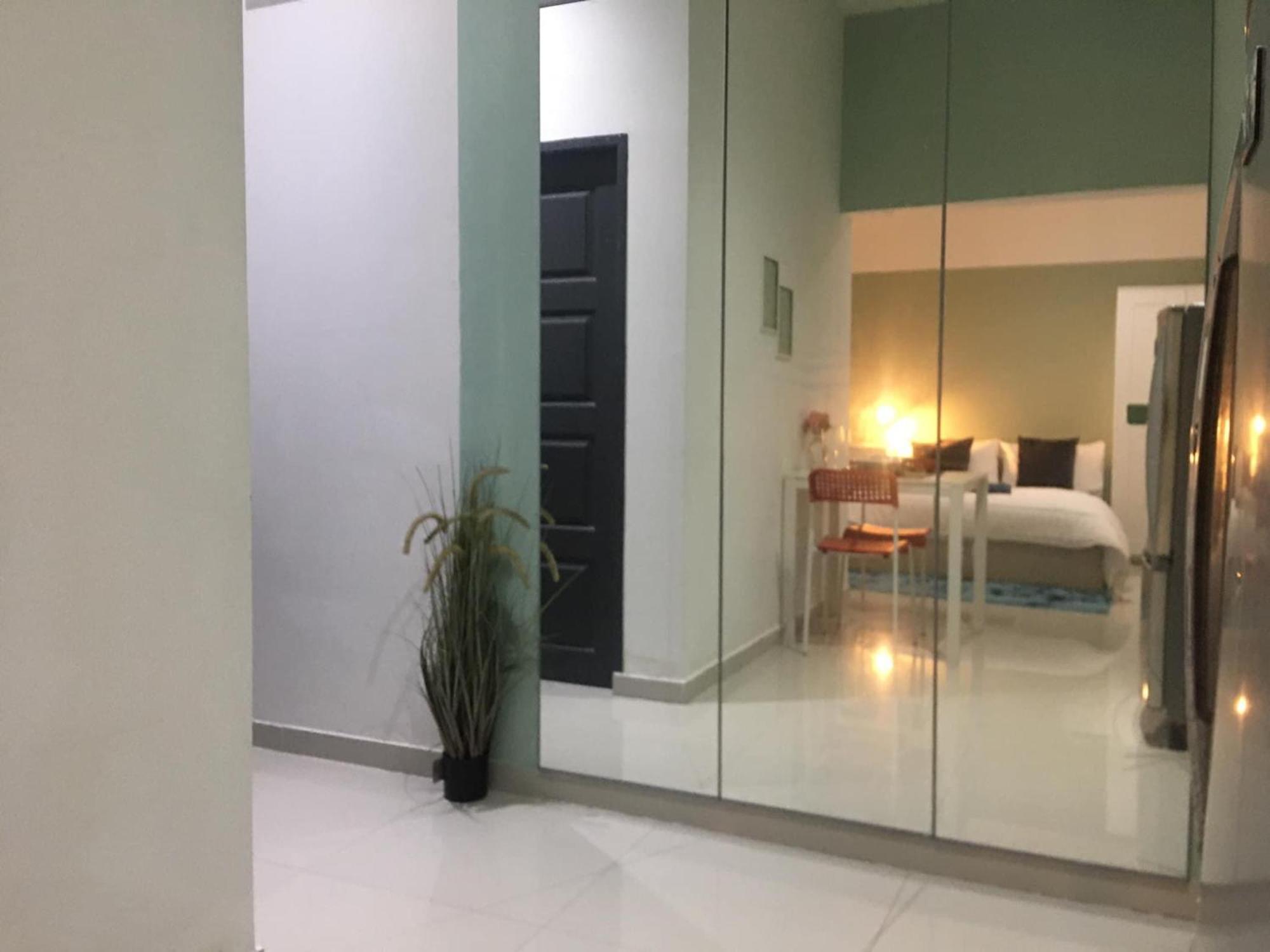 The Elegant Bangna Suvarnabhumi Apartment